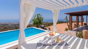 Villa Javier Torrox by Ruralidays